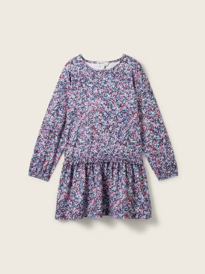 Geblümtes Kleid