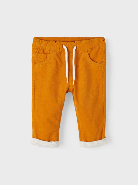 Baby Kordhose gefüttert